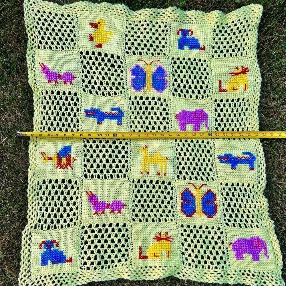 Vtg MCM Handmade Yellow Crotcheted Afghan/Baby Blanket Zoo Animals Squares GVC